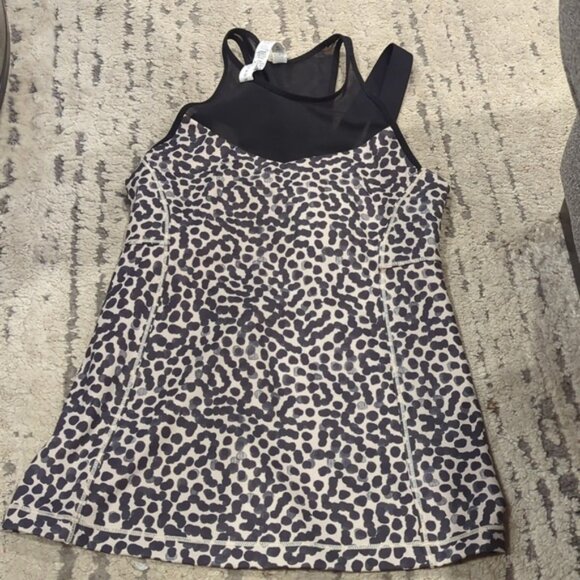 RARE Lululemon Running In The City Tank Stripe Play Slate Black - Picture 5 of 5